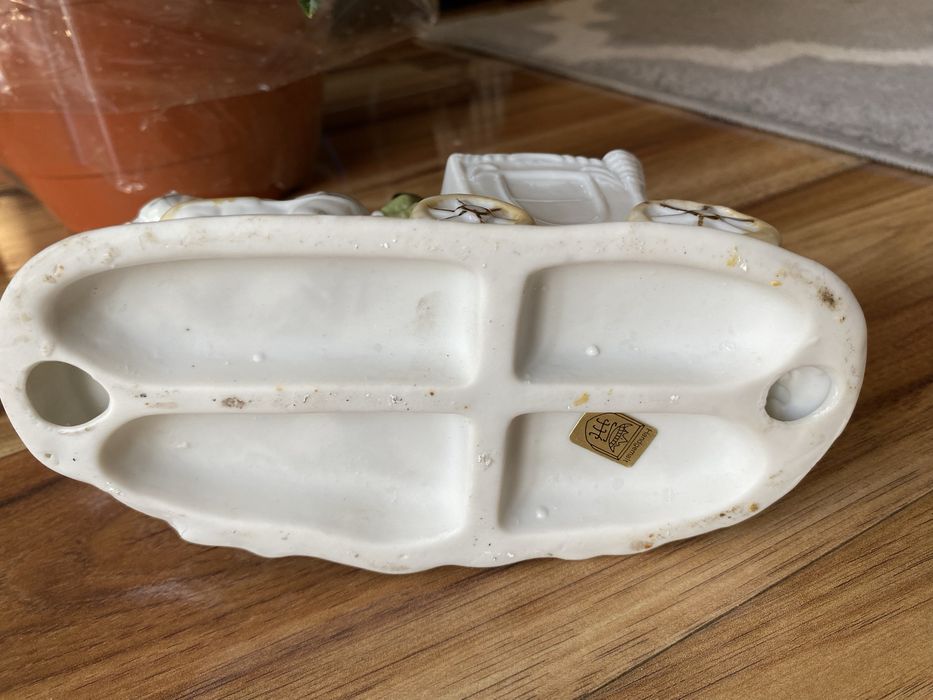 Figurka porcelanowa kareta z końmi i kopciuszkiem
