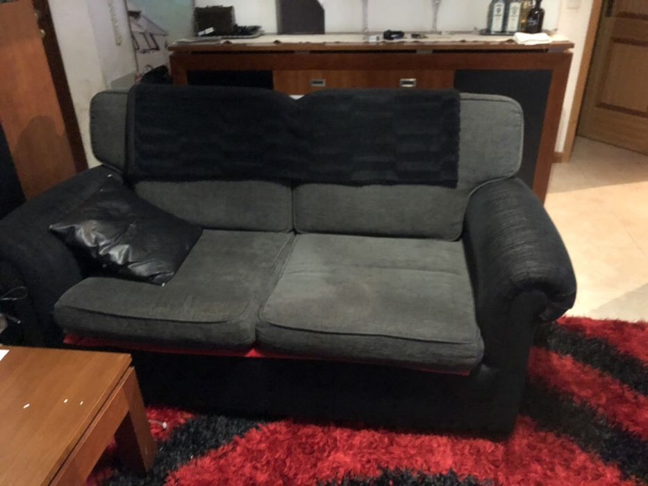 2 Sofás 3 lug e 2 lug