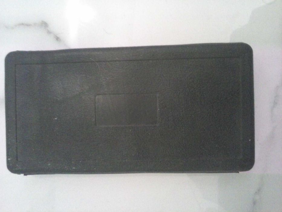 Zestaw kluczy samochodowych