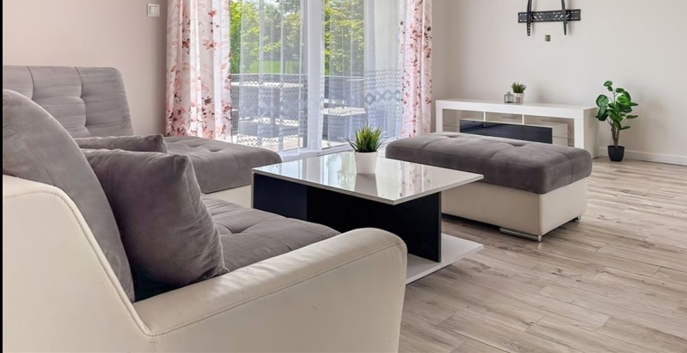 Kanapa narożna z funkcją spania