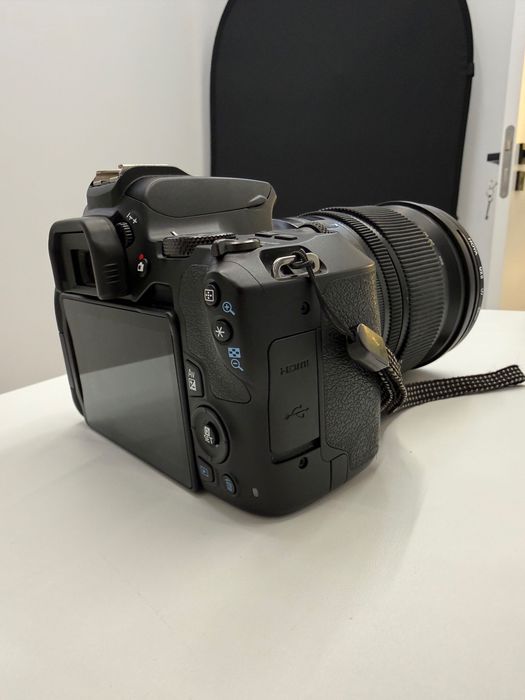 Canon 250D 4K 20.3MP + SIGMA 24-105 f.4