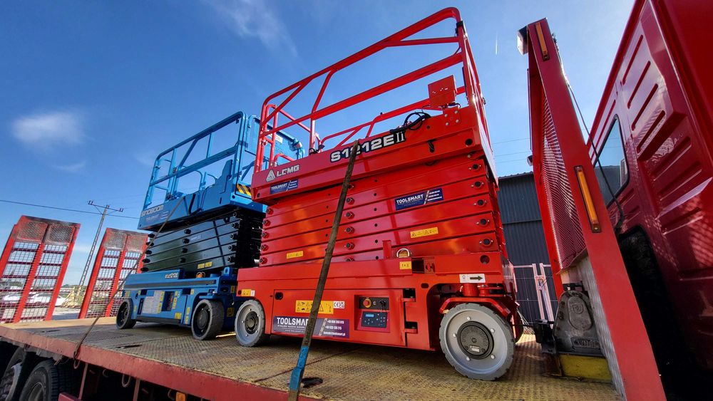 Podnośnik nożycowy przegubowy zwyżka koszowy 6 - 26 m wynajem