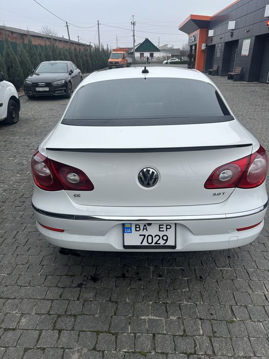 Volkswagen cc / pasat cc 2011