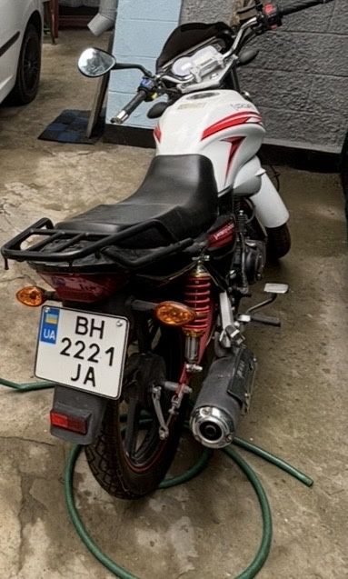 Продам терміново Viper ZS200A читати опис