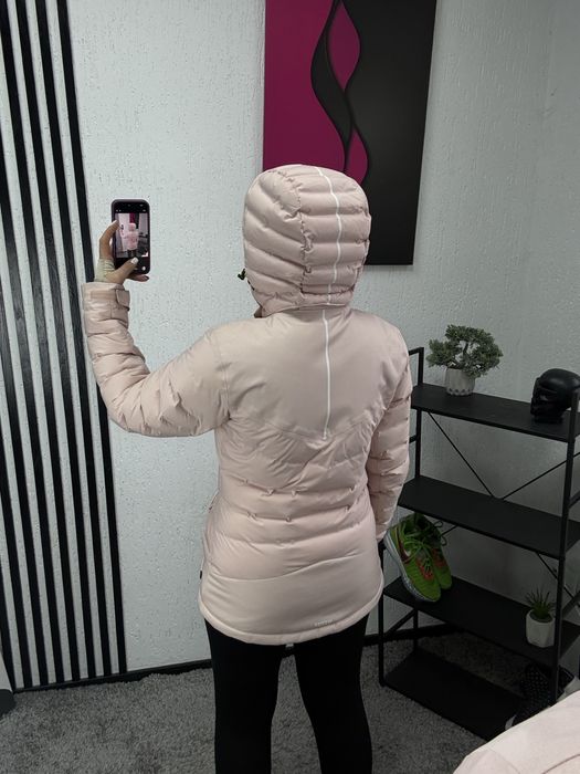 Жіноча Пухова лижна куртка WEDZE