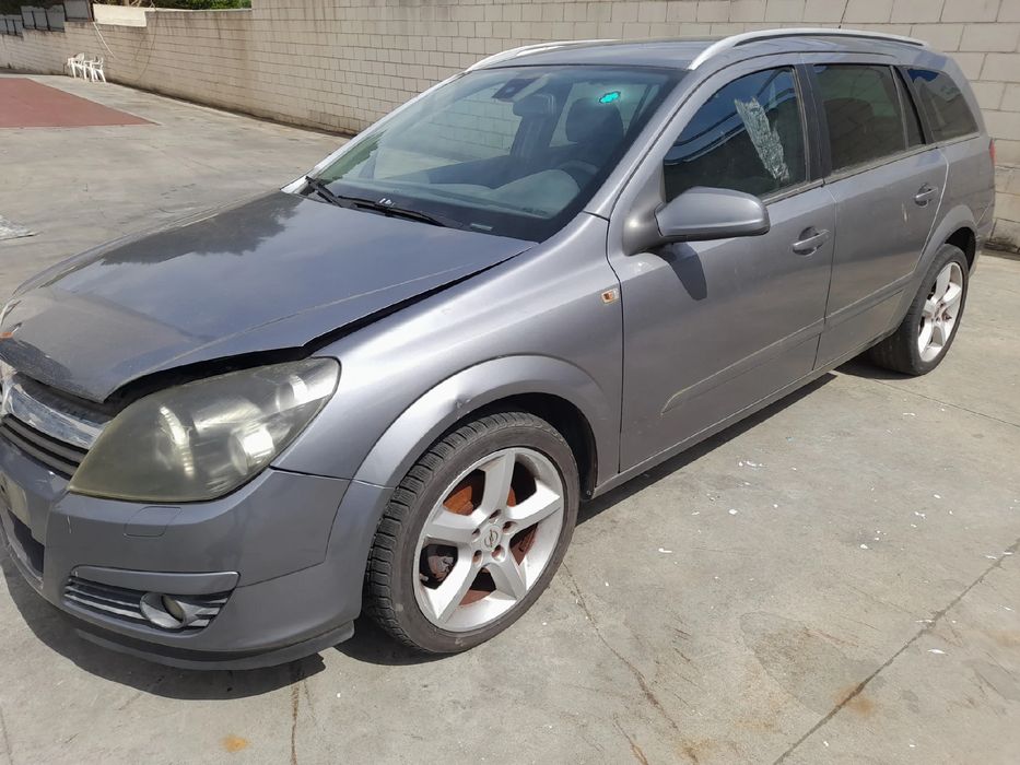Para peças OPEL Astra H Caravan (L35)