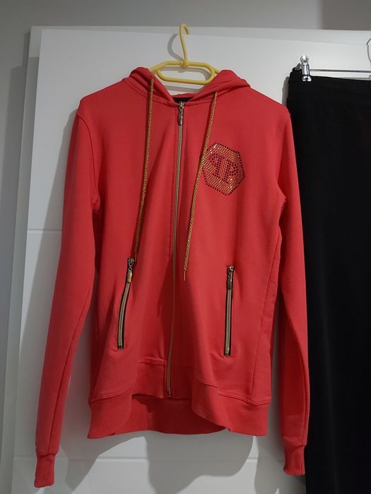 Piękny dres Philipp Plein z dżetami M