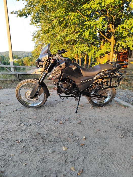 Продам Шінерай Хтраіл 250