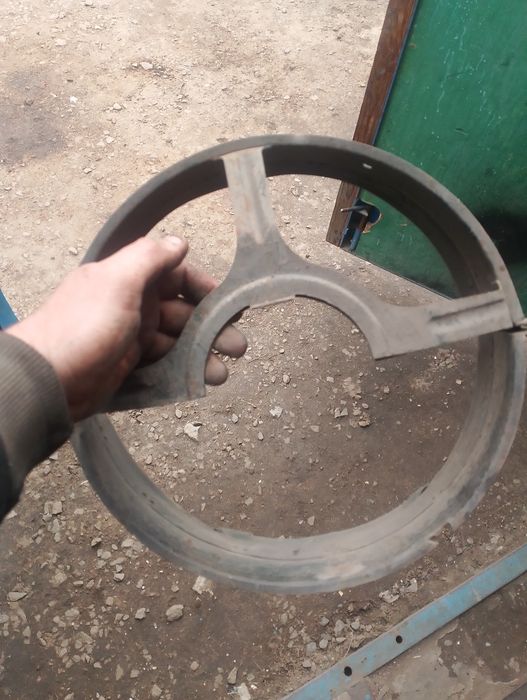 Диффузор радиатора нива 2121