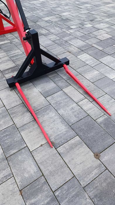 Widły do balotów ładowacz na tuz hydrauliczny z samopoziomem mocna solidna konstrukcja