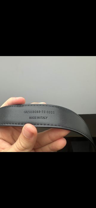 Pasek Yves Saint Laurent YSL srebrny kolor skóra lakierowana skórzany