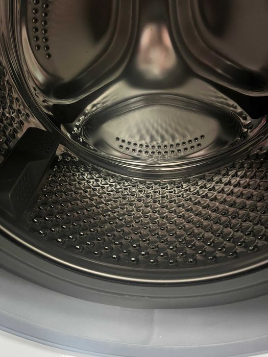 Máquina de Lavar e Secar - COMO NOVA!!!