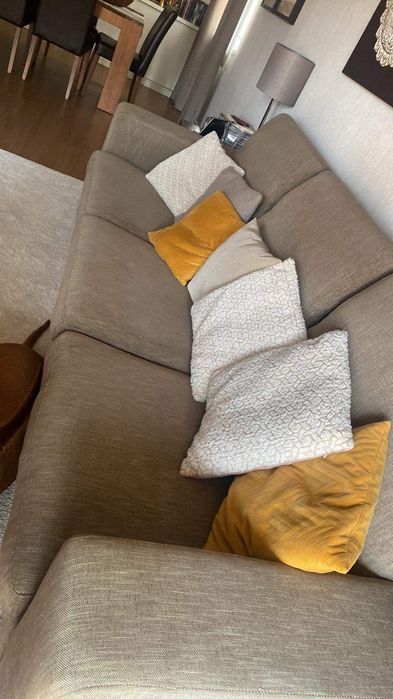 Sofá excelente estrutura