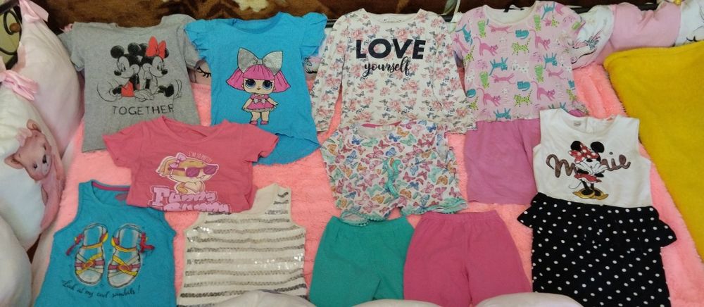 Футболка,майка,шорти,плаття 3-5років