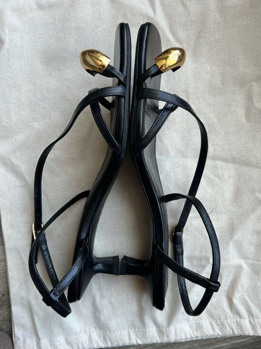 Босоножки kitten heel Massimo Dutti