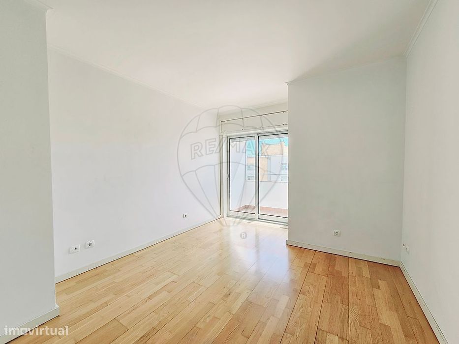 Apartamento T1 para arrendamento