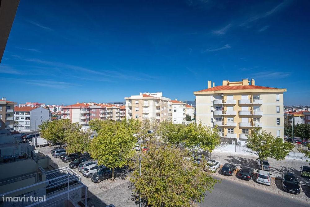 Espetacular T3 com Vista Mar em São Domingos de Rana, Cascais