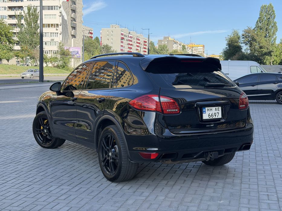 Porsche Cayenne обмін на два авто