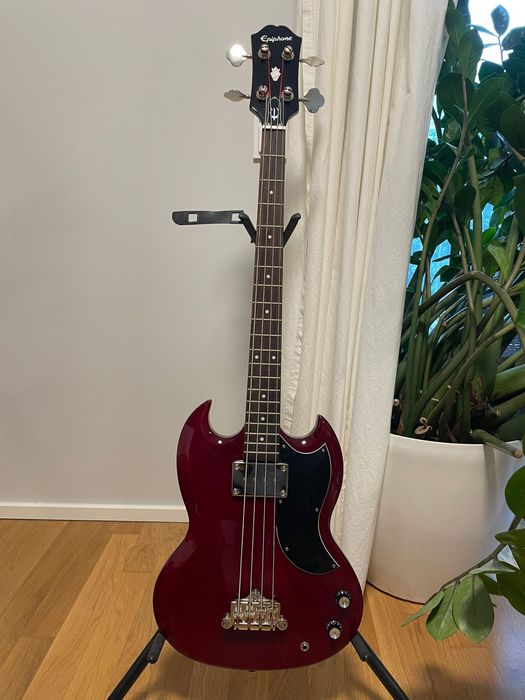 Epiphone EB-0 Indonesia + чохол