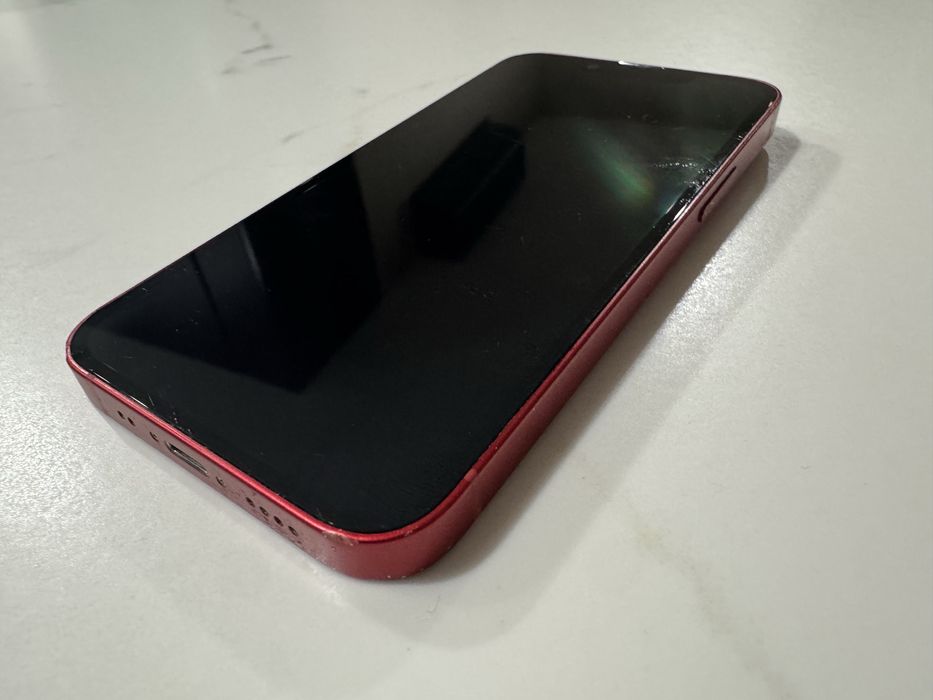 Iphone 13 mini czerwony