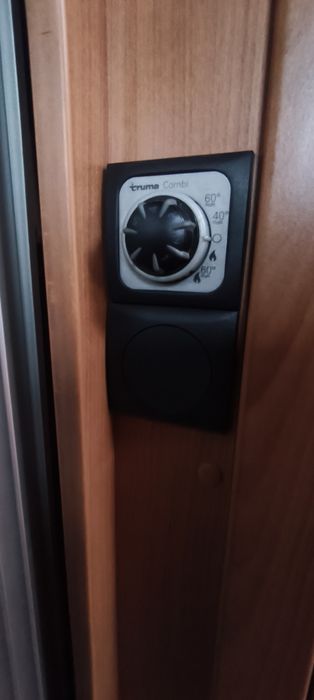 Dethleffs Globebus  3.0 160cv ofereço city coco