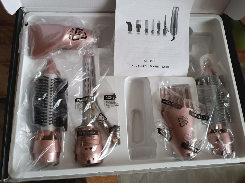 Насадки до стайлера, фена 7 в 1 Gemei GM-4831