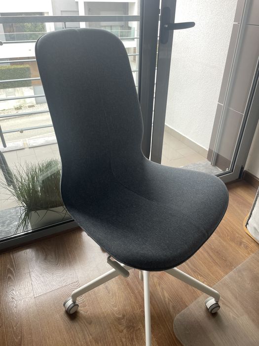 Cadeira ergonómica de ESCRITÓRIO IKEA como nova