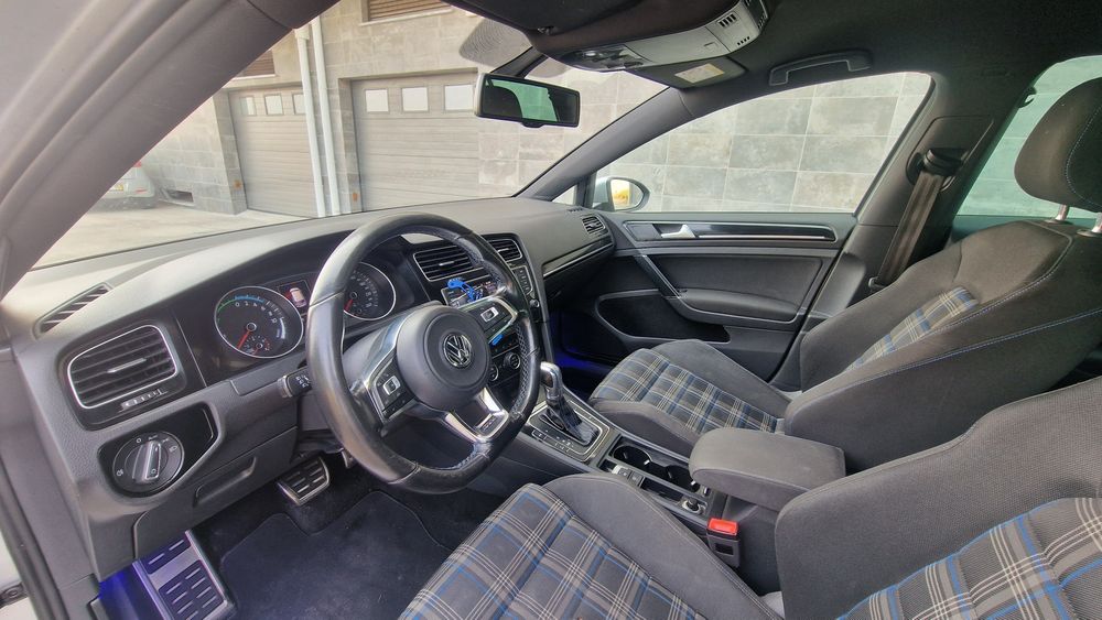 Volkswagen Golf — fotografia 9