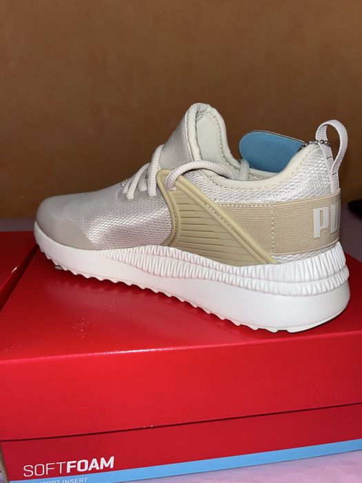 Wyprzedaż! Sneakersy Damskie Puma Soft Foam Comfort Insert.