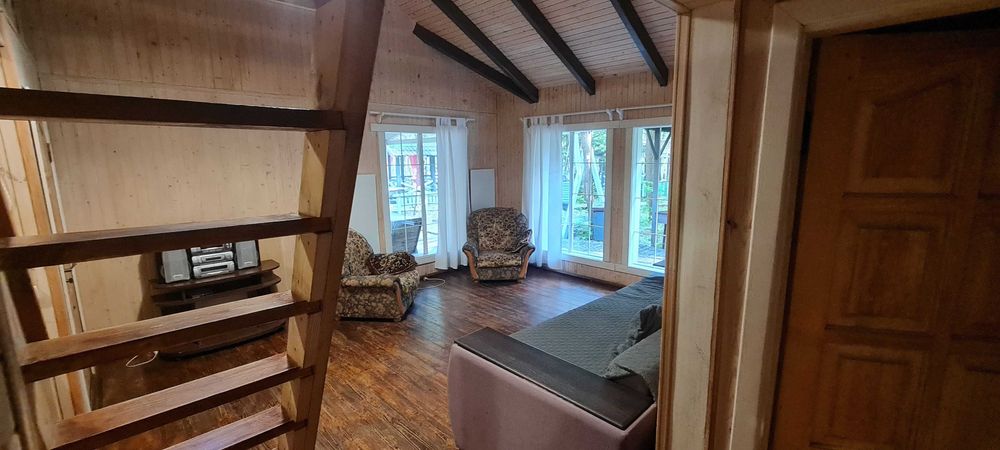 Екобудинок на добу в с. Тетерівка, 3 кімнати, спальних місць до 8