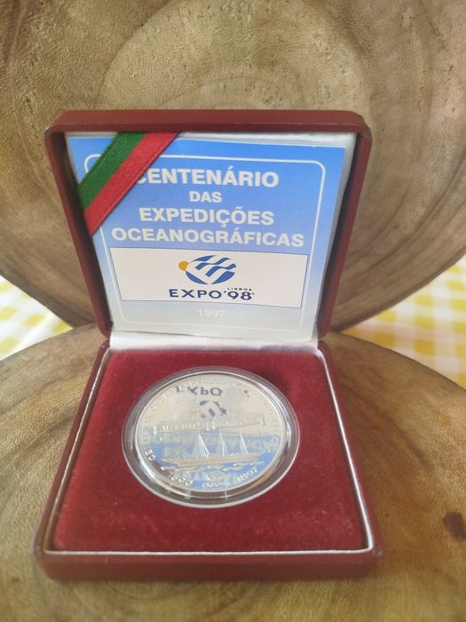 Moeda do Centenário das Expedições Oceanográficas