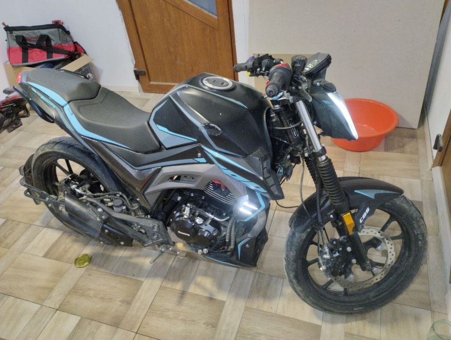 Продаю мотоцикл Mustang MT region 200