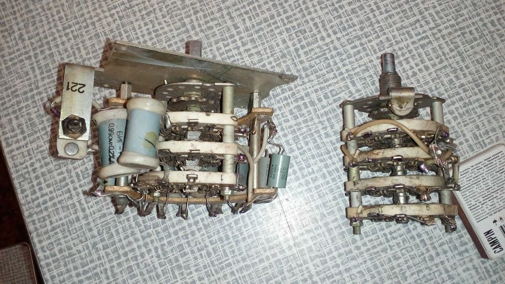 Галетный переключатель на керамике.