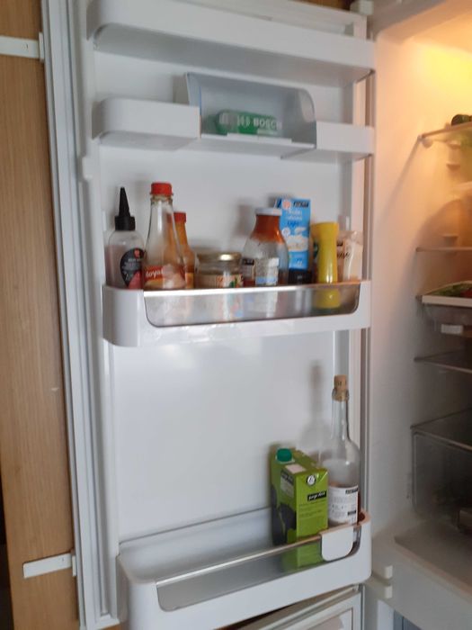 Vendo peças - Frigorífico BOSCH de encastrar