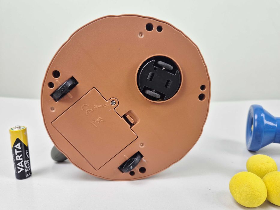 Попади в бегающего динозавра - Развлекательный игровой набор