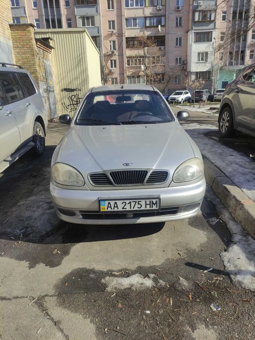 Хороше авто ДЕУ СЕНС,2003рік. Київ.Пробіг 70тис.