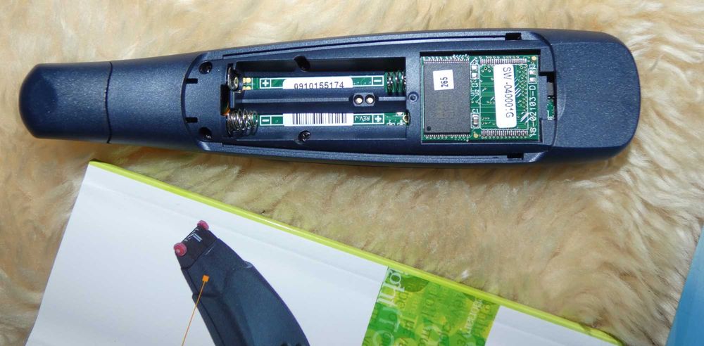 Wizcom Reading Pen 2 Oxford — обучающая ручка для чтения английского