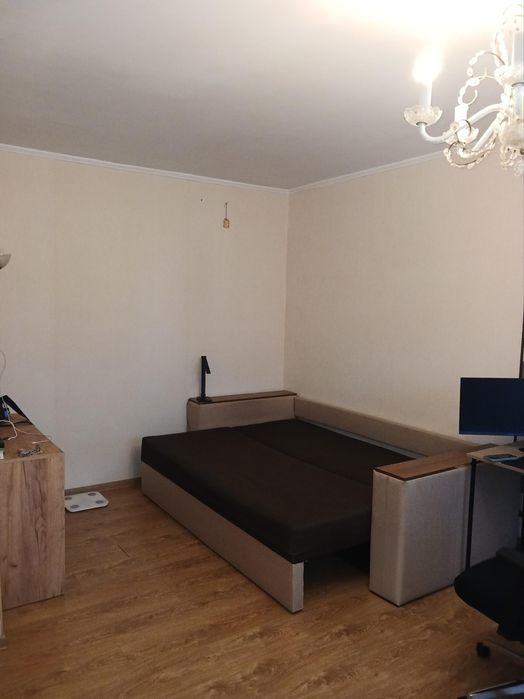 Продам 1-ну квартиру по вул. Володимирській.