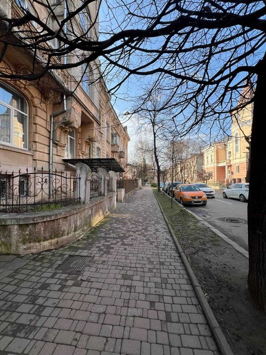 Продаж 2 кімн.квартири в центрі міста