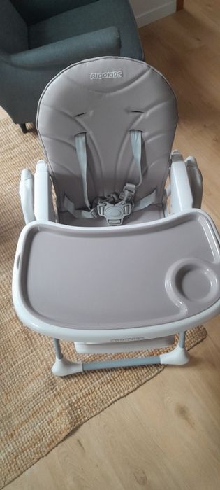 Krzesełko do karmienia Ricokids