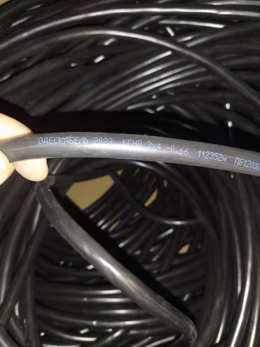 Провід багатожильний ПВ3 16,25,35. Кабель КГНВ 3х4.