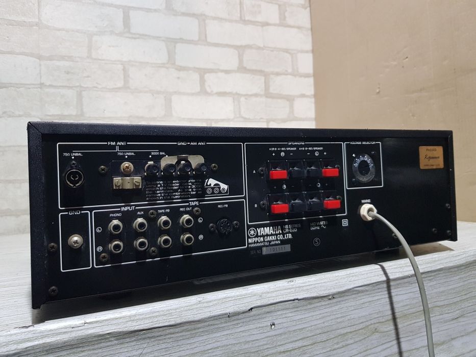 FM/AM Стерео ресивер/підсилювач Yamaha CR-220 Вт Japan з  Німеччини