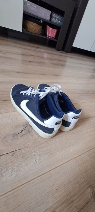 Sneakersy Nike rozmiar 37,5