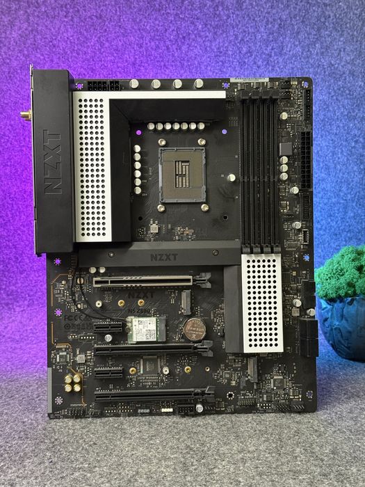 Гарантія! Топова матплата NZXT N5 Z690 WiFi D4 PCIe 5.0 s1700 Intel | TradeIn