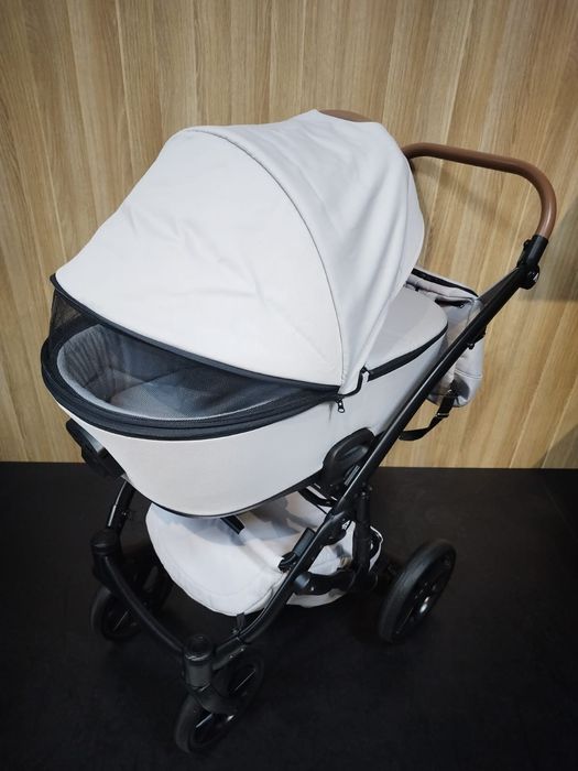 Junama Space wózek 2w1 lub wózek 3w1