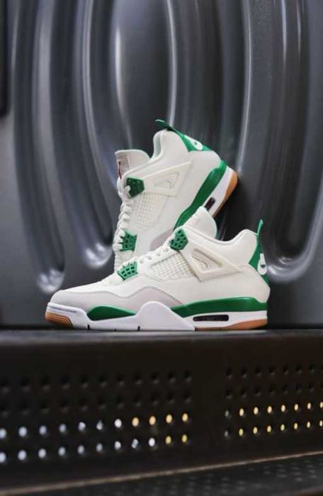Jordan Air Jordan 4 Retro Green Thunder.43
