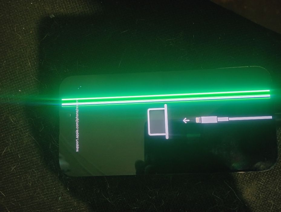 iPhone 14 PRO MAX. Дисплей з дефектом.