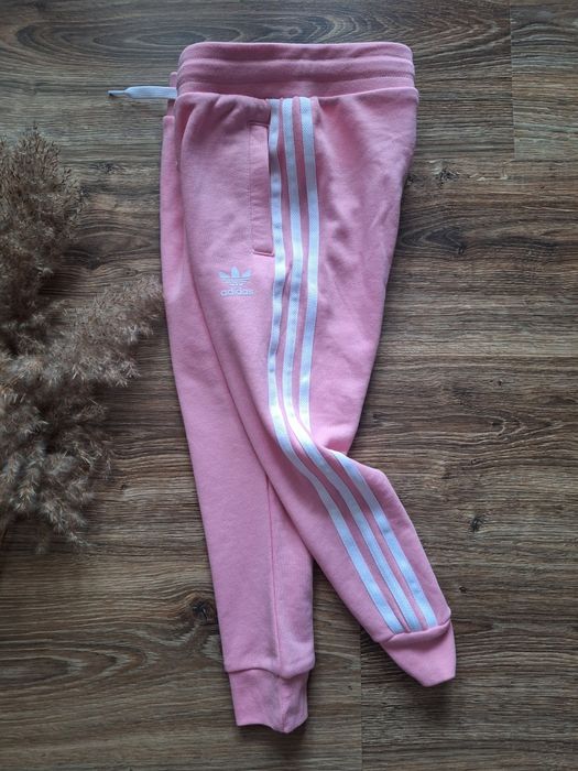 Спортивні штани джогери від Adidas