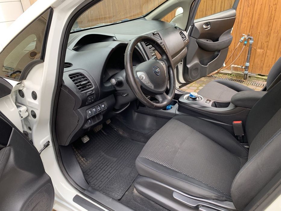 Продам Nissan leaf 2015 р