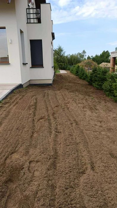 trawniki, siatka na krety , ogrody